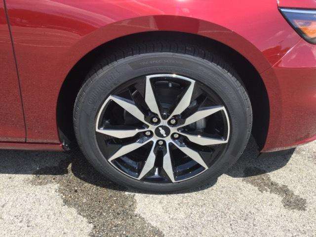 2017 Chevrolet Malibu LT 4dr Sedan